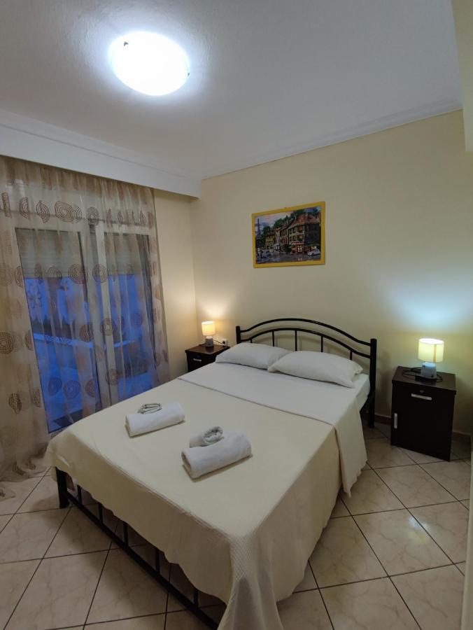 Constanteli Apartment Kavála Luaran gambar