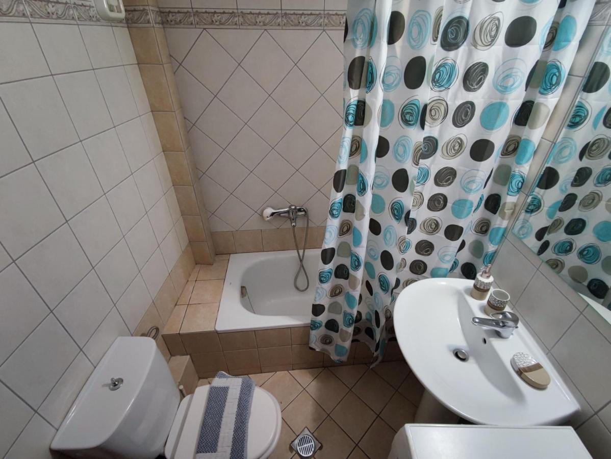 Constanteli Apartment Kavála Luaran gambar