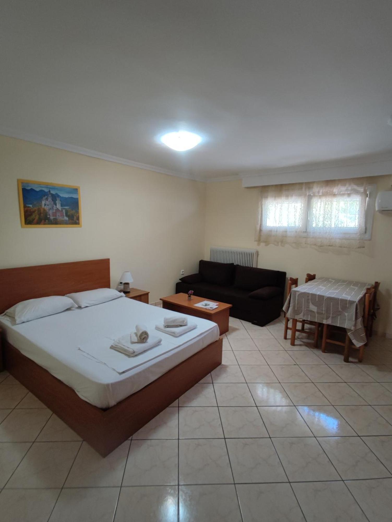 Constanteli Apartment Kavála Luaran gambar